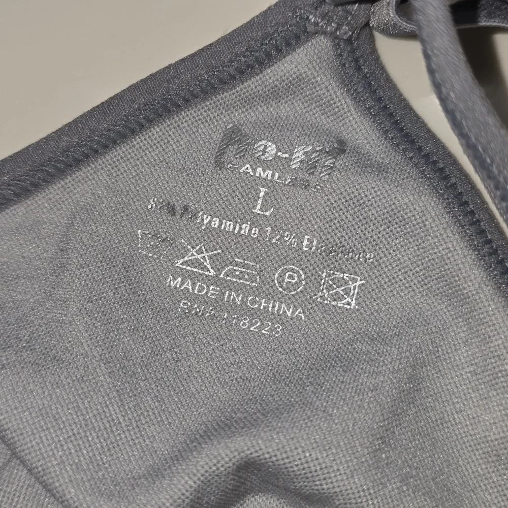 🚨SOLD🚨NWT PRO FIT CAMO SPORTS BRA - Picture 4 of 4